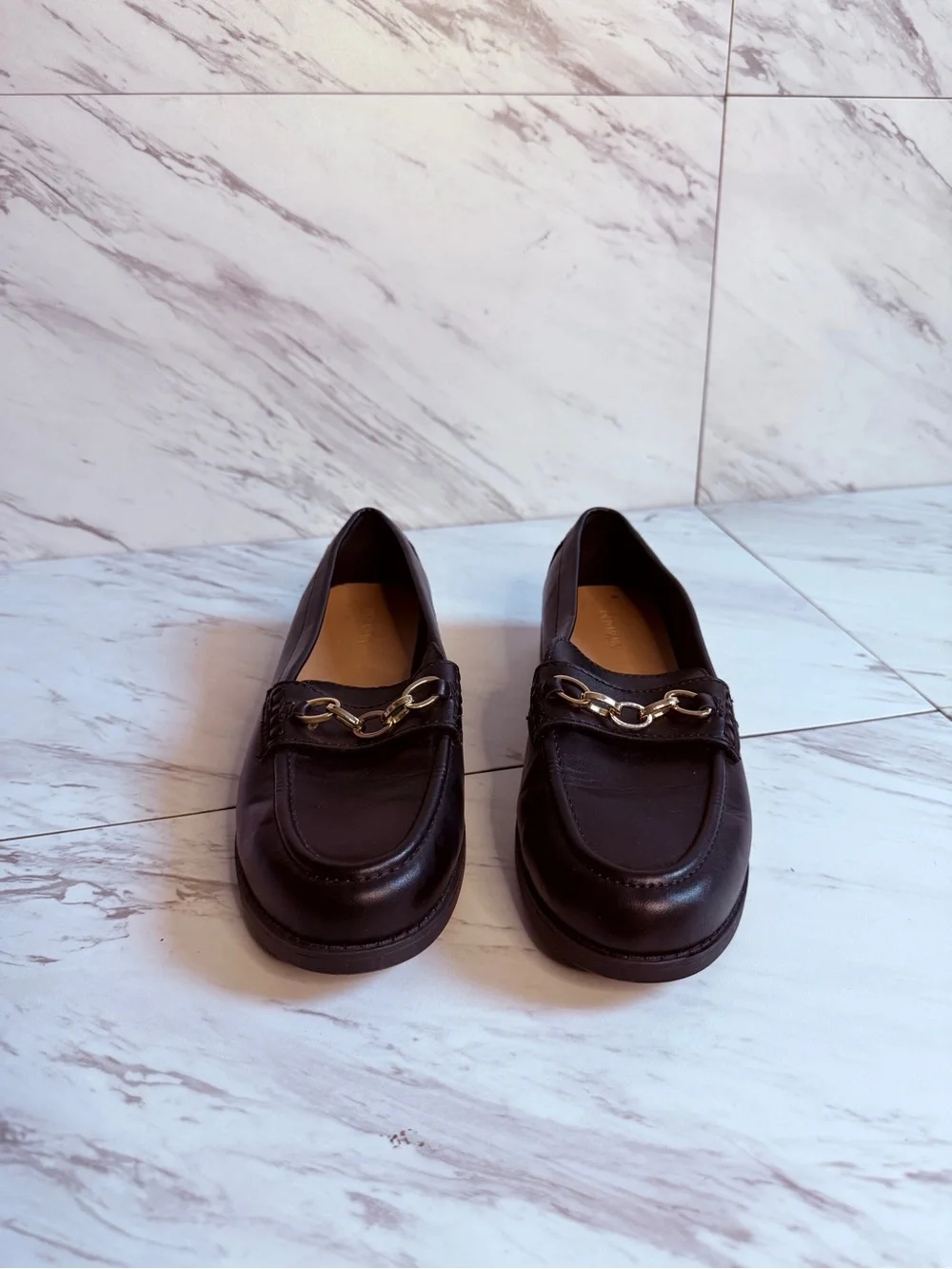 3/$50 Old Navy Black Faux Leather Gold Chain Slip On Loafers Shoes Size 9 Preppy
